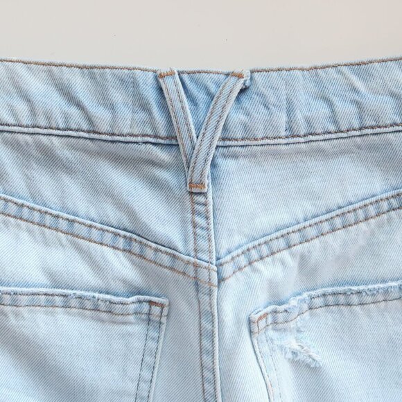 Veronica Beard Timmi High Rise Raw Hem Button Fly Denim Shorts Aire Blue Wash 25 - Picture 12 of 14